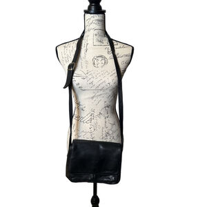 Tiganello Black Leather Purse